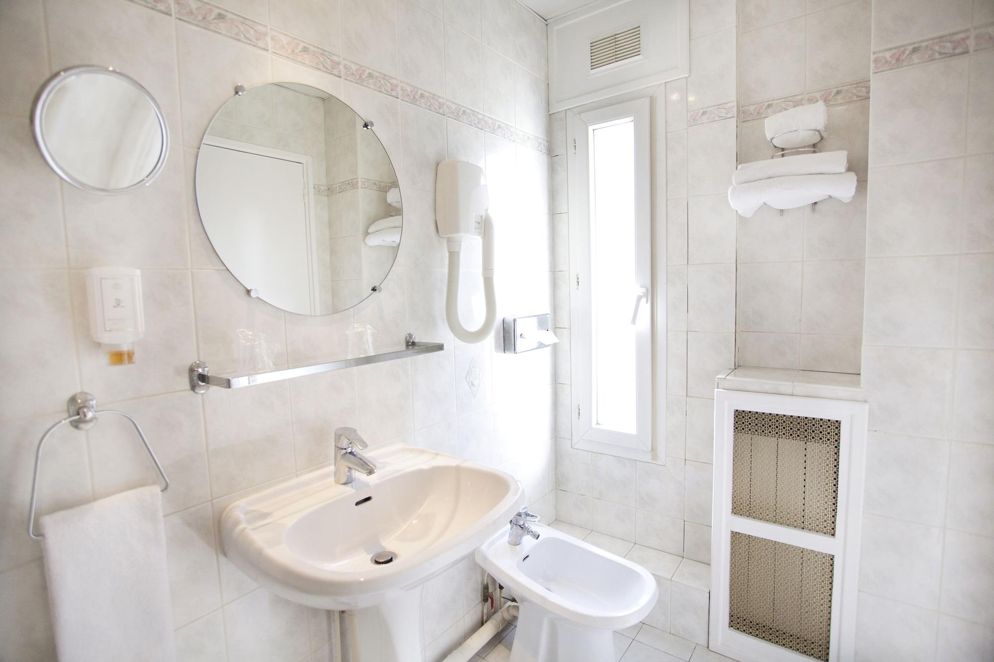 Nadaud Hotel Paris Dış mekan fotoğraf